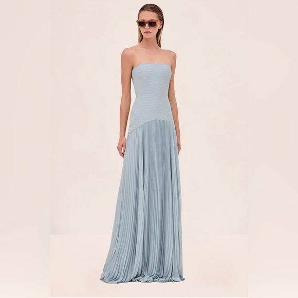 Alexis Dresses & Skirts - Alexis Sunniva Dress